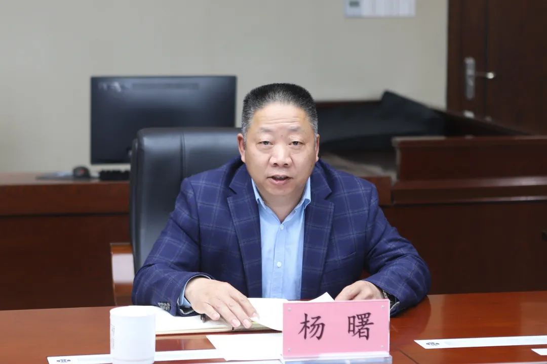 杨曙(诸暨市第二高级中学教师)当前诸暨法院案多人少的矛盾比较突出