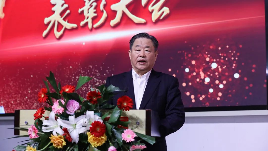 宁高宁:两化重组使命光荣,责任重大!