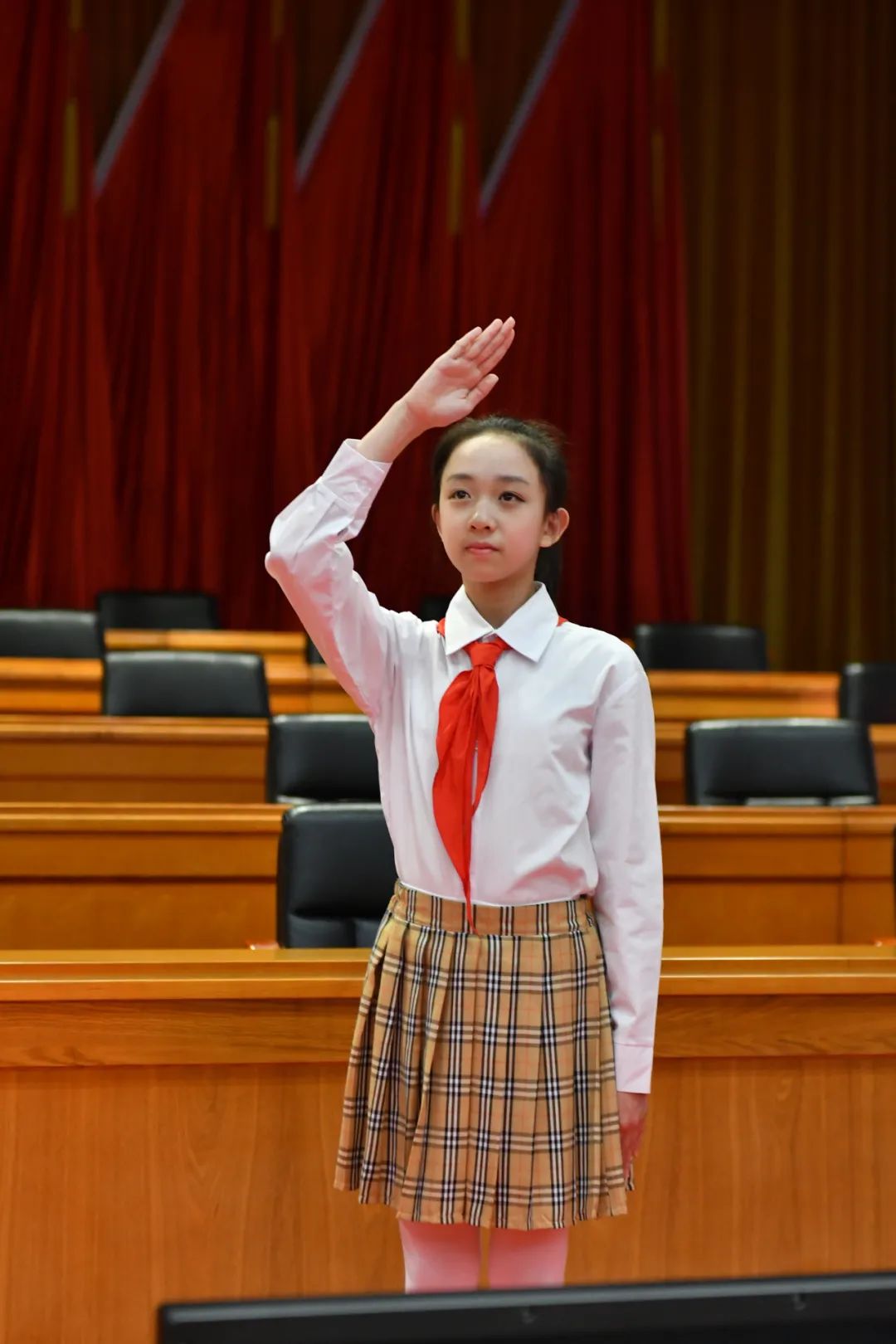 新会这位少先队员是大家心目中的明日之星