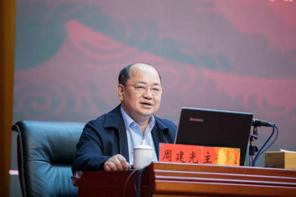 蒋智等,区人民法院院长帅团结,区人民检察院检察长王亚波参加相关活动