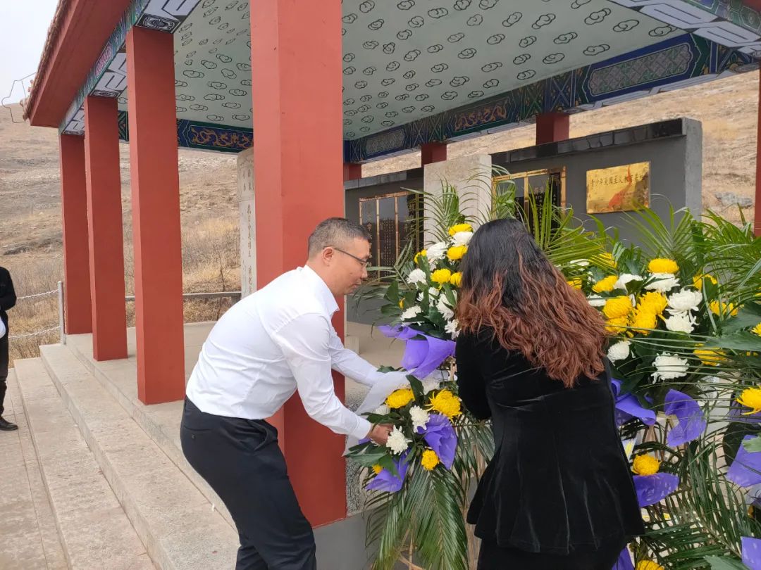 学党史 祭英烈 顺平县大悲乡开展清明祭扫活动_澎湃号·政务_澎湃新闻