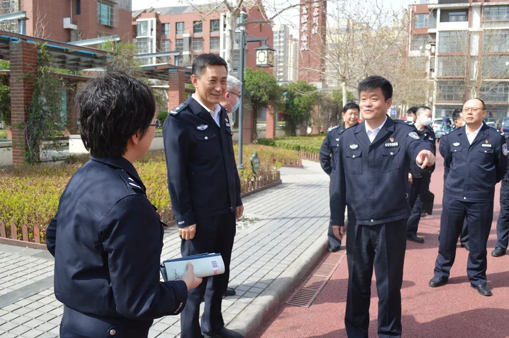 市公安局黨委巡察辦在河東區陶然亭苑社區舉辦主題黨日活動