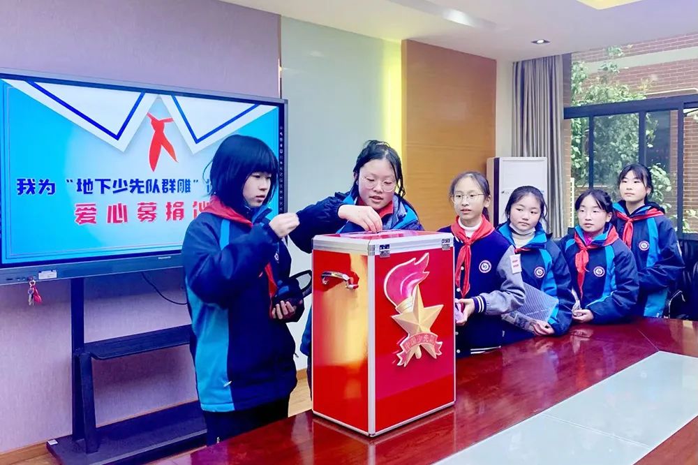 上师大附属经纬实验学校▲大场中学▲虎林中学初中学段在各校大犊部