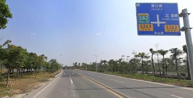 人从众车车车高峰今日继续佛山目前堵的路段有