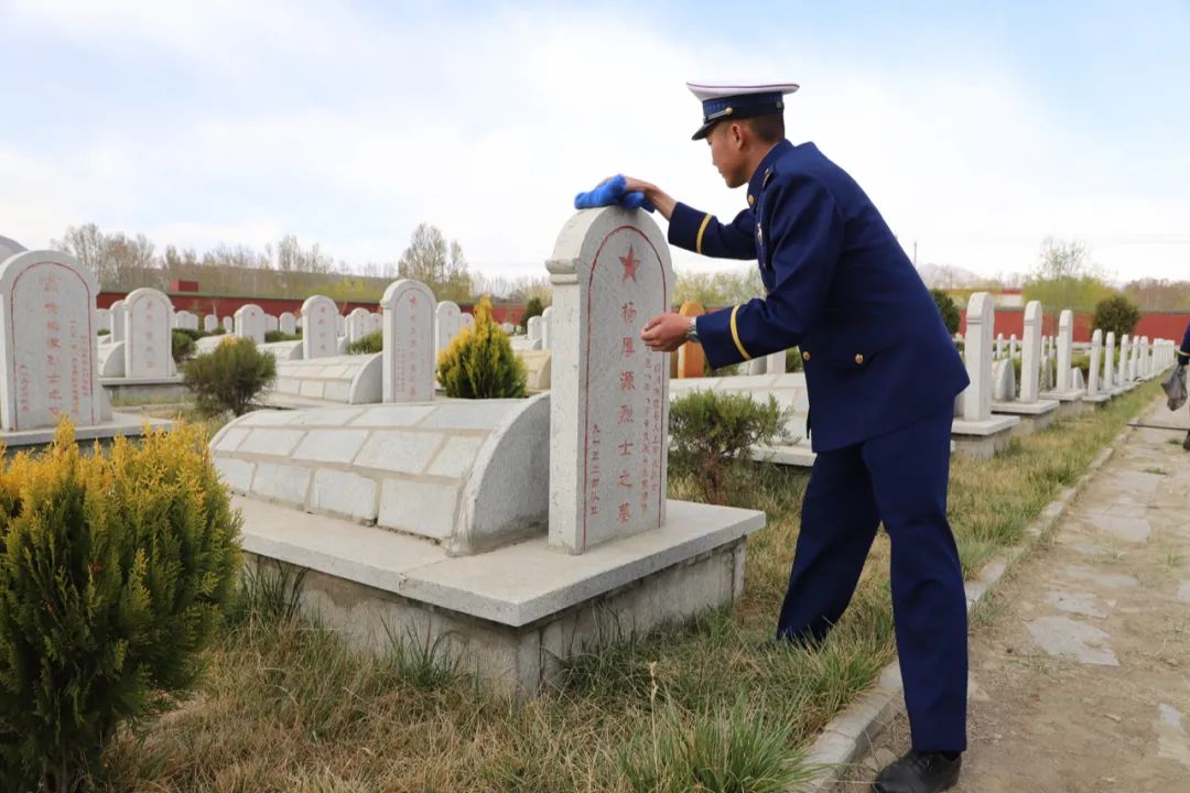 拉萨烈士陵园纪念馆图片