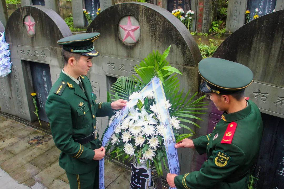 重庆梁平烈士图片