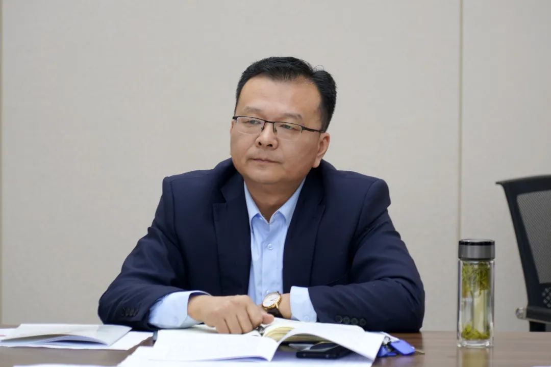 宁亚伟首先传达了省委政法队伍教育整顿工作指导组督导阜阳中院会议