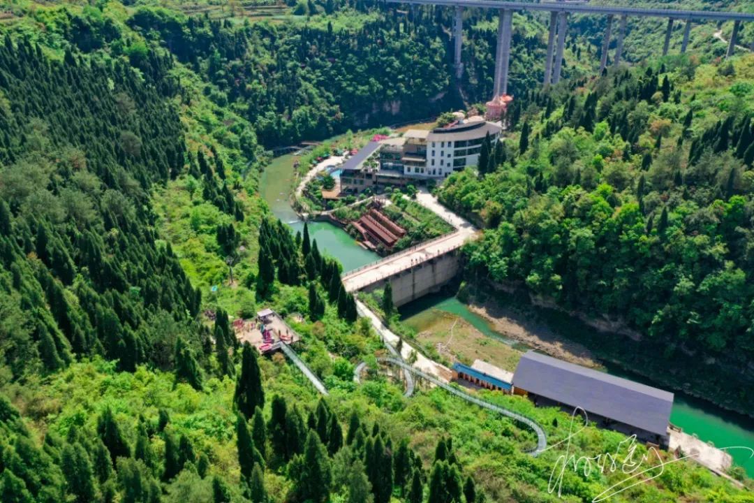 遵义播州区石板镇遵义水泊渡旅游度假区