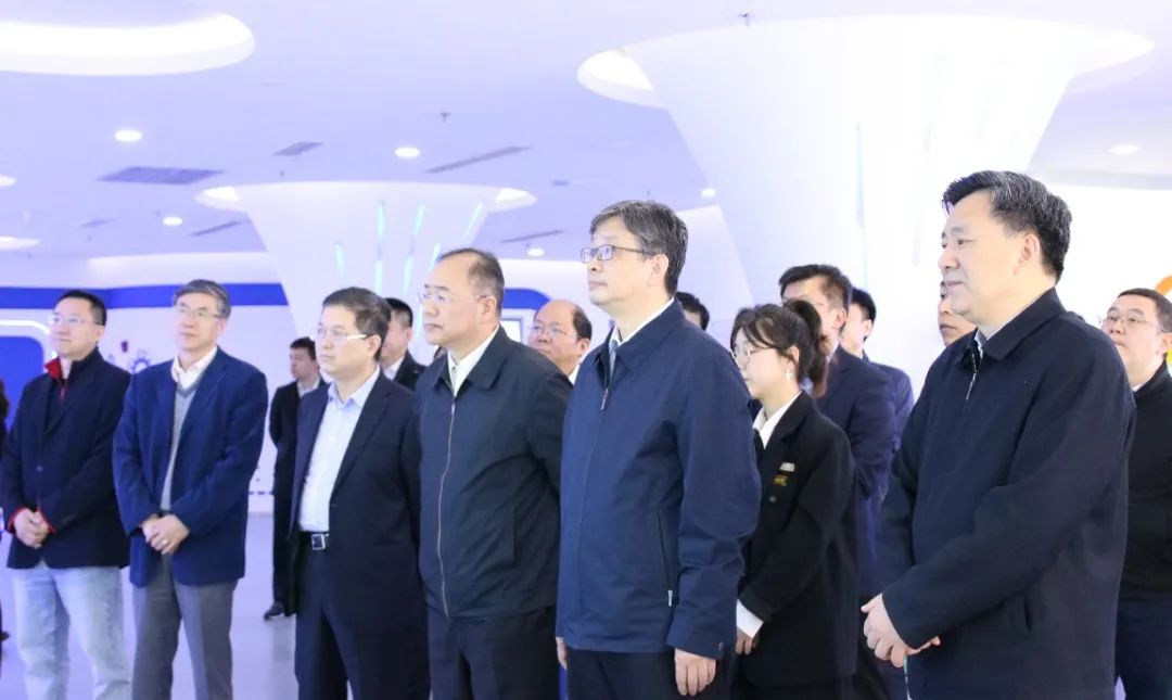 袁洁在重庆调研航天云网航天发展所属企业