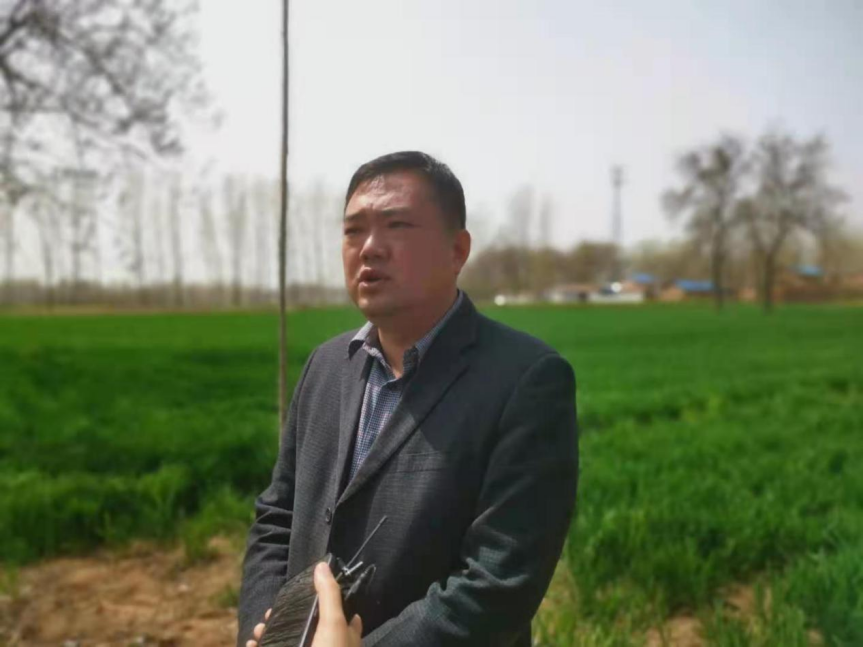 我为群众办实事丨服务群众零距离田间地头解难题12345现场办公