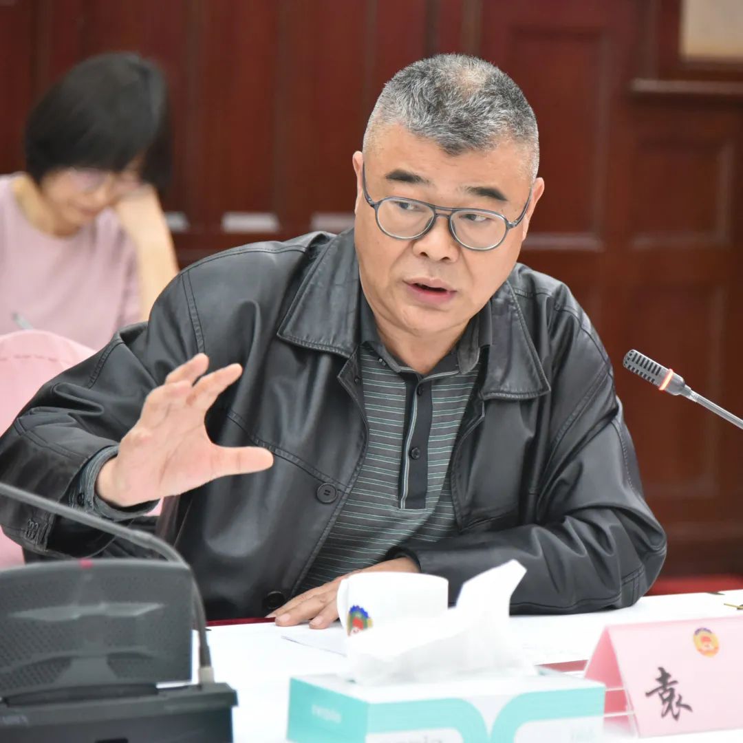 李欣,华东医院党委书记邵建华,上海市医药工业研究院总工程师李继安