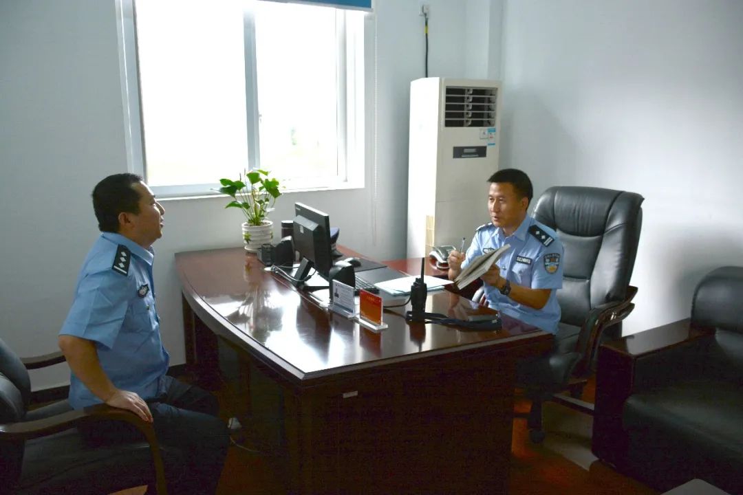 模范先锋丨王建世扎根基层的忠诚卫士