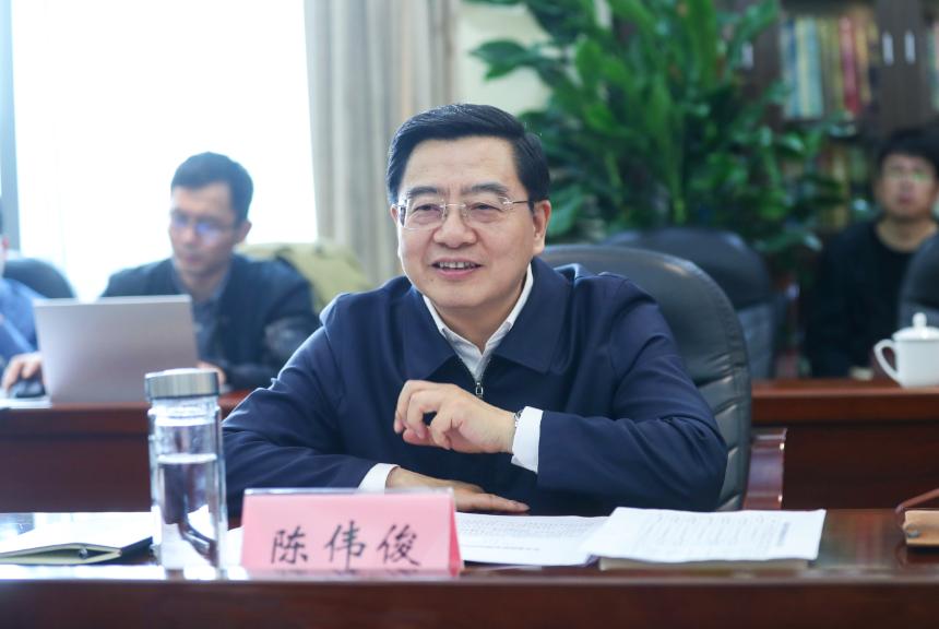 陈伟俊调研市委政研室为续写创新史争创先行市提供智力支撑