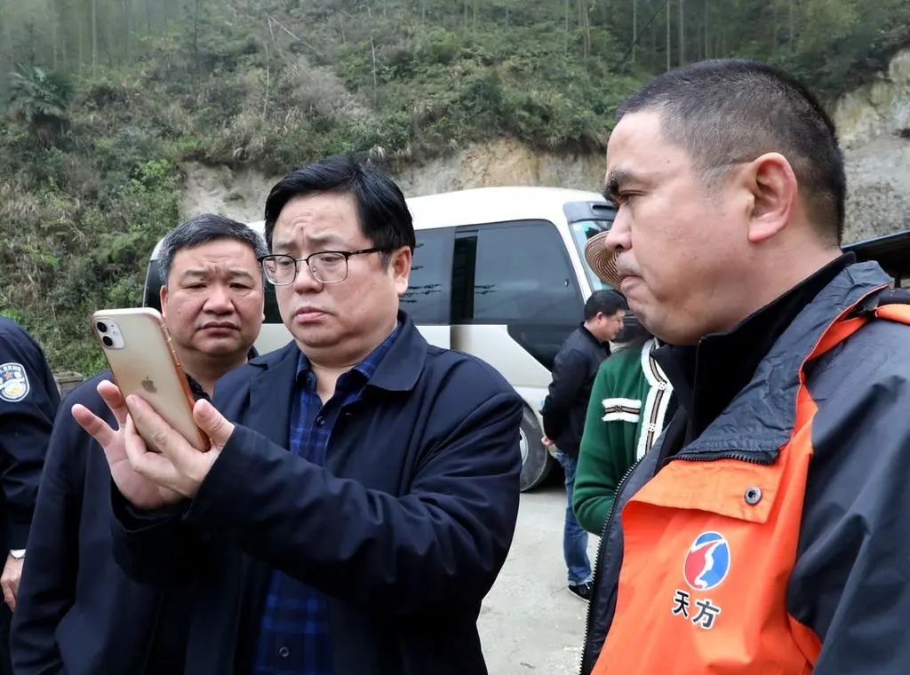 李荣卫再次调度第二届舜皇山野茶节筹备工作