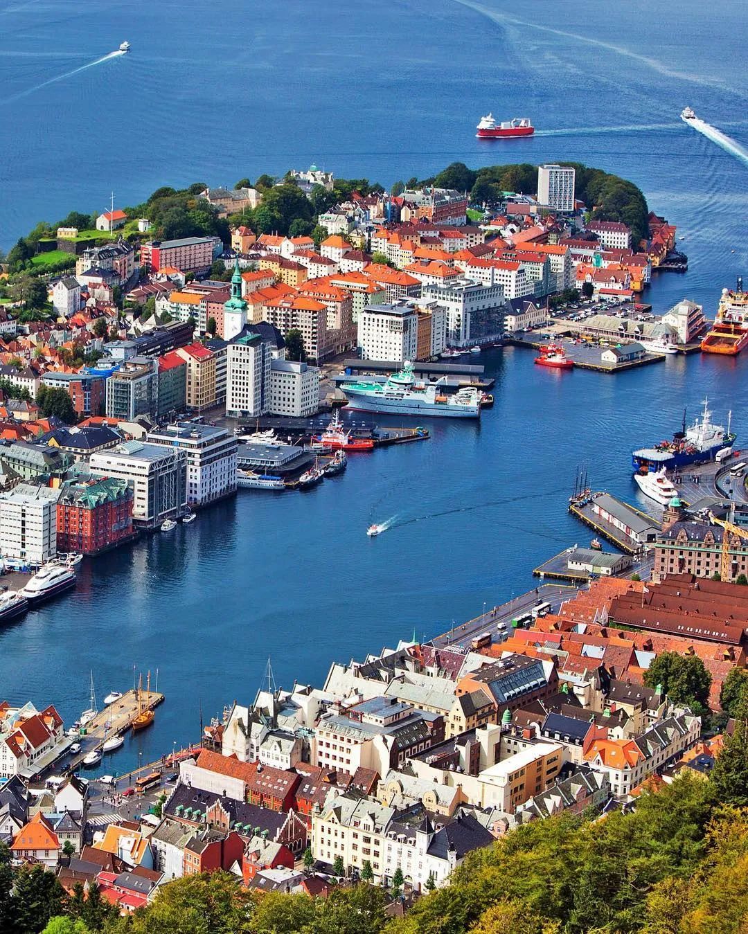 photo:visitbergen如今,卑尔根已成为挪威第二大城市,也是挪威资苘
