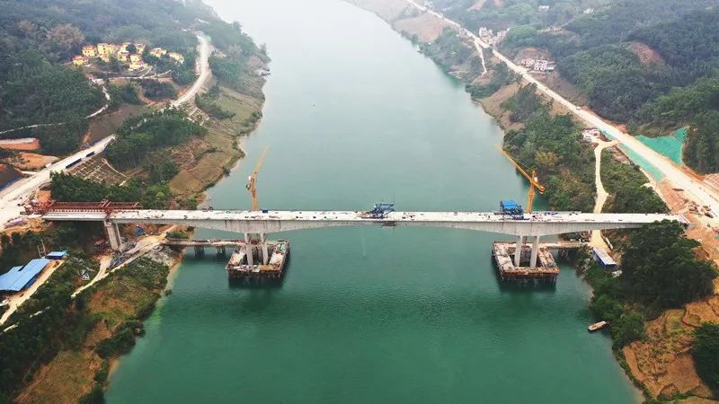就要争先"号召,投资建设的23个高速公路项目一季度累计完成投资140
