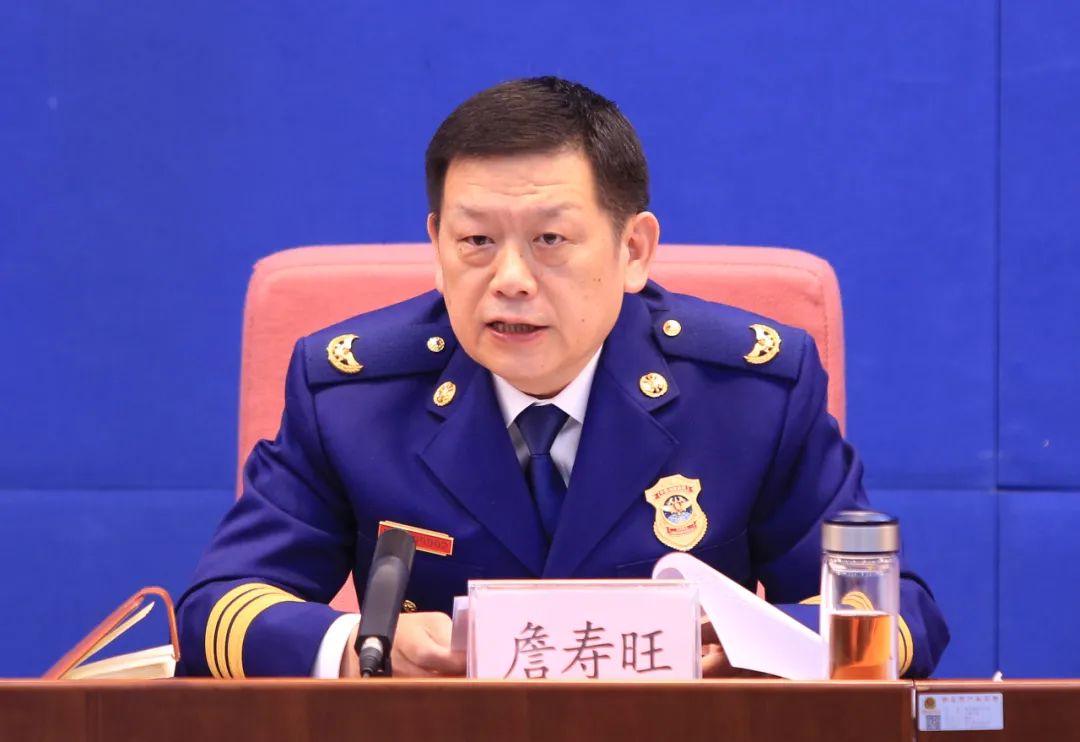 詹寿旺政委指出,述学评学活动打造了示范领学,讲评促学的崭新模式