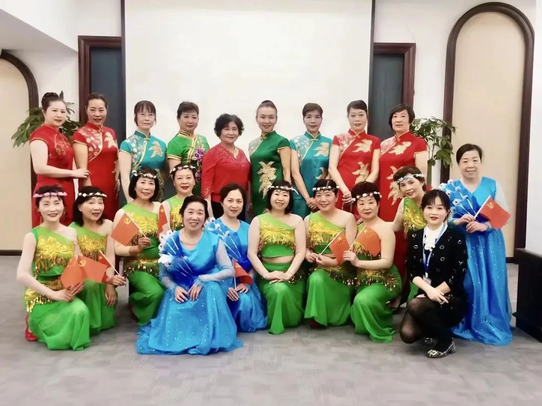 速来围观! 他们是社区的文艺明星
