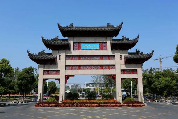 2021锡马江南大学最美赛道等你