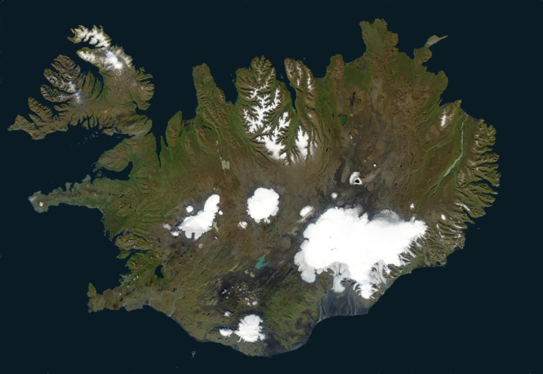 圍著火山看岩漿烤香腸打排球冰島火山爆發我才知道這地方也太絕了