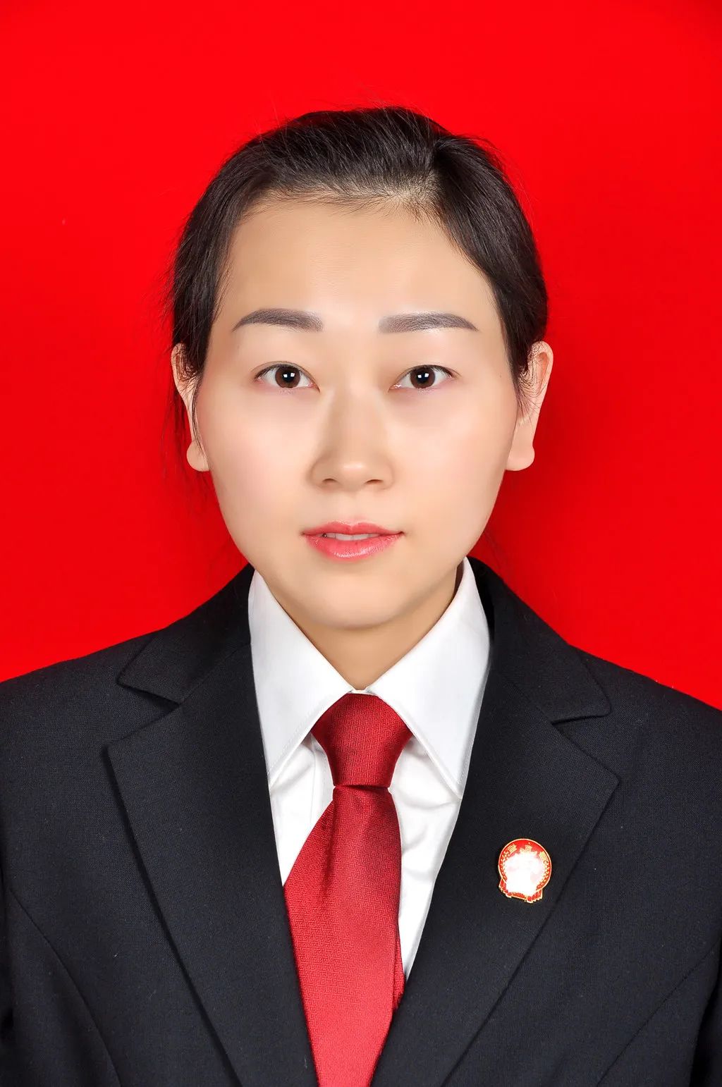 英模典型丨吴起法院召开张艳霞法官英模事迹报告会