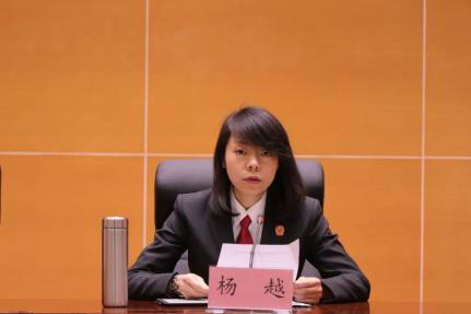 会议最后,杨越院长就法院党风廉政和反腐败工作提出以下三点要求:而后