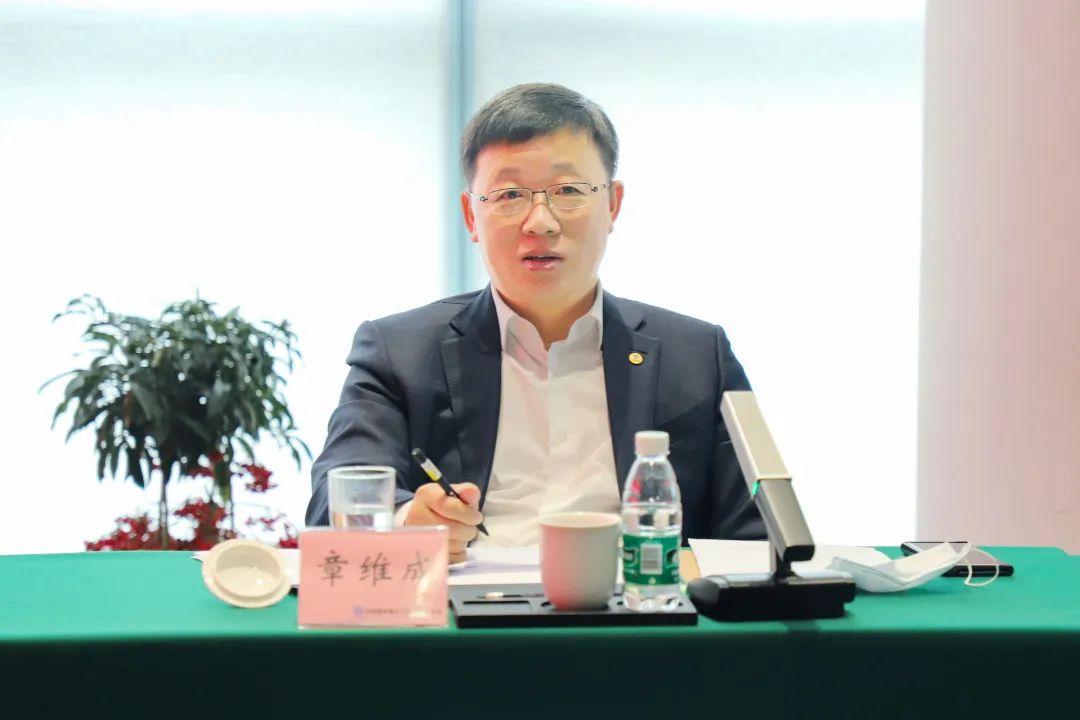 中建八局党委副书记总经理章维成一行赴西北公司调研