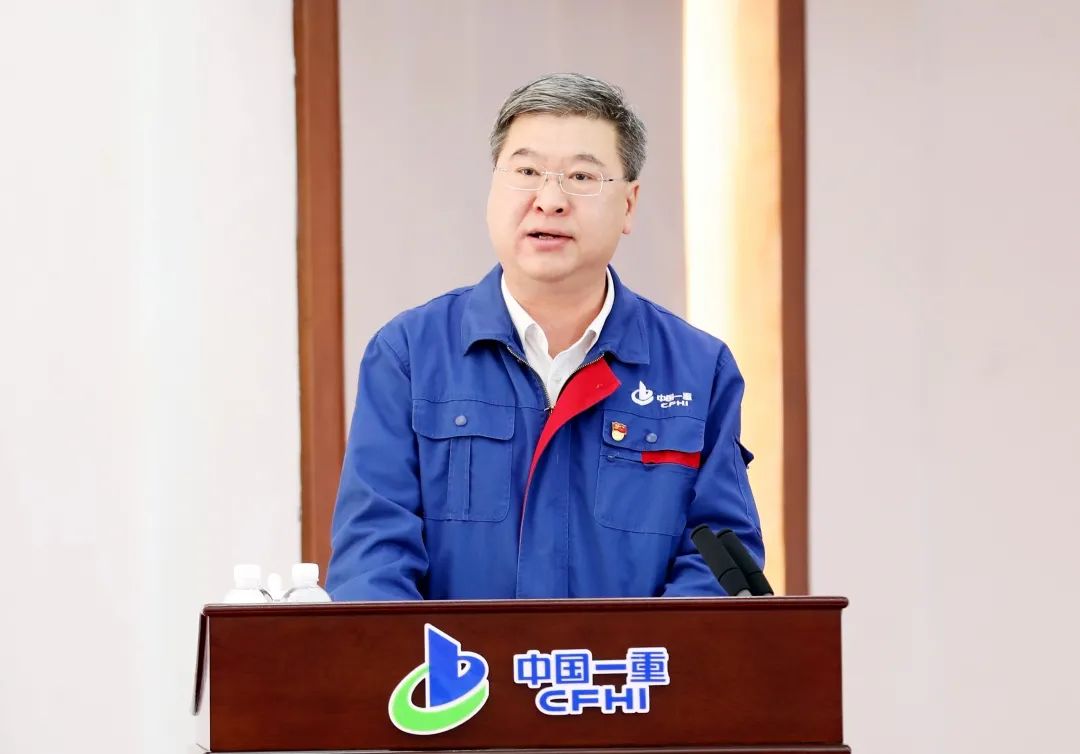 集团公司党委常委,副总经理陆文俊对一季度工作进行了总结,并就做好下