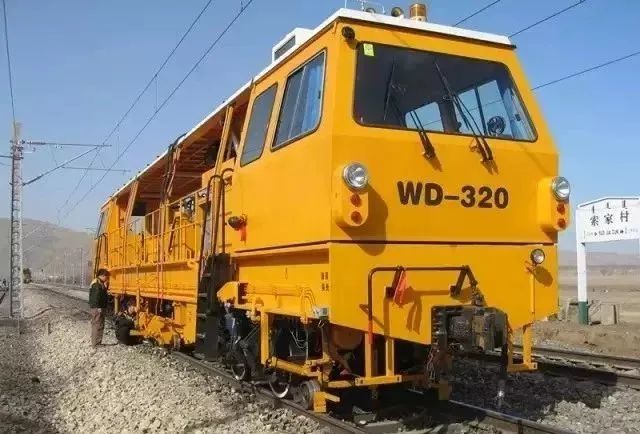 铁路千万级豪车到底炫在哪里