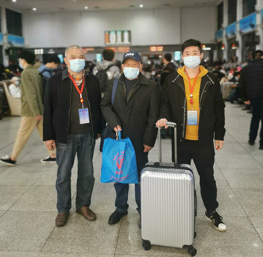 七旬老人长沙流浪30年民政圆他千里回家梦 七旬老人长沙流浪30年民政圆他千里回家梦