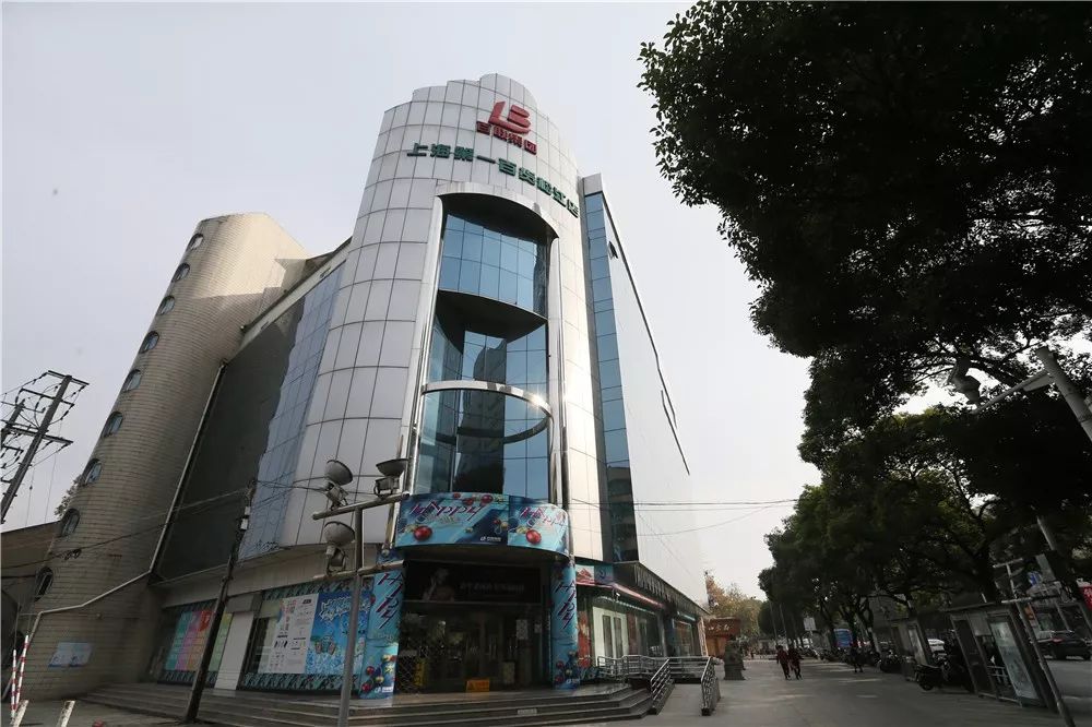 市百六店,老庙黄金,新锦江和杏花楼等10多家市区大店名店纷纷抢滩松江