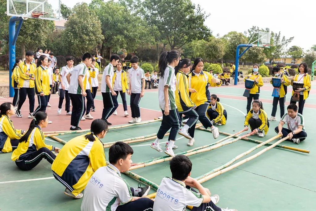 武宣县民族中学图片