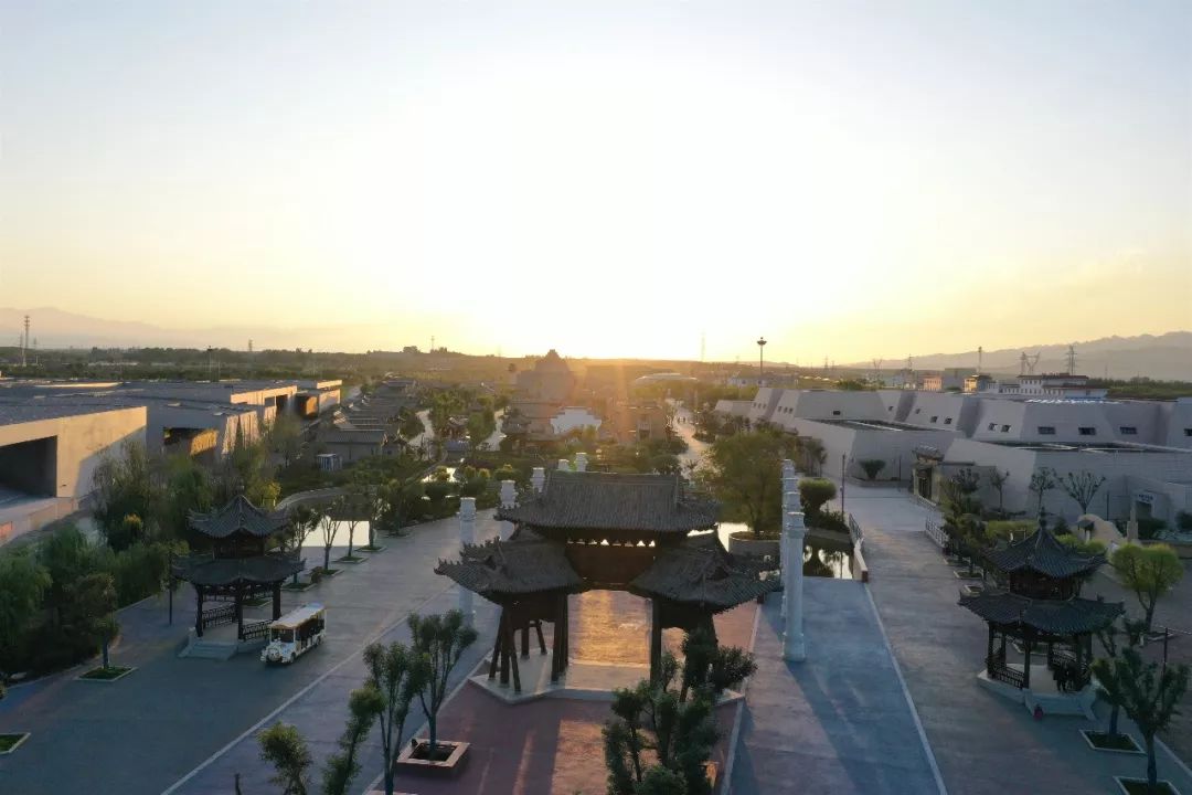 嘉峪关这个撑起春天颜值的古街,你心动了吗?