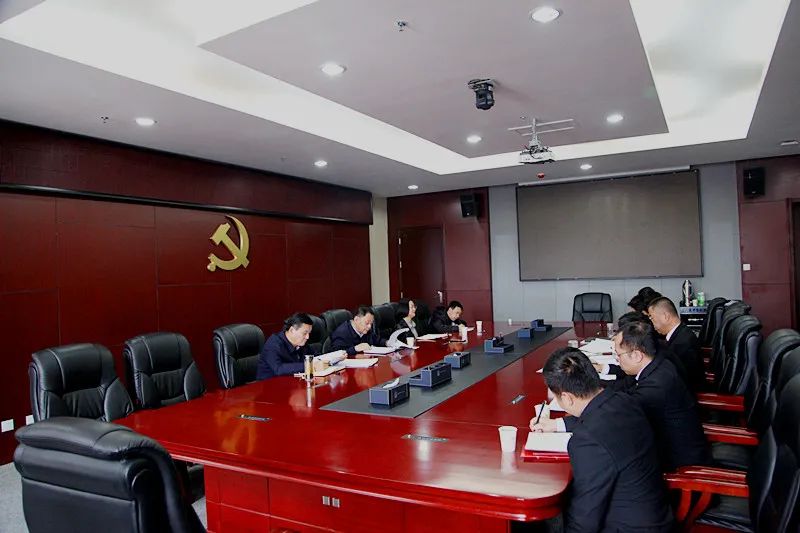 4月12日,省政法队伍教育整顿第三驻点指导组组长杭旭在海西州委常委
