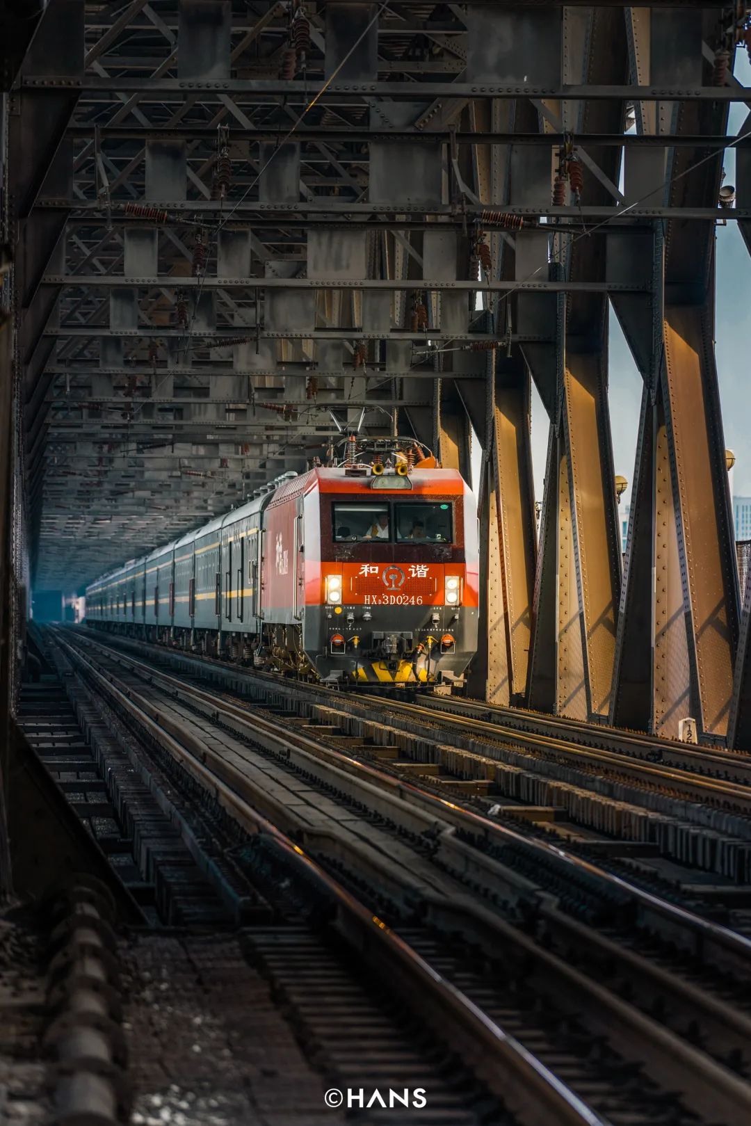 入长江过转盘变公园武汉奇妙铁路大赏