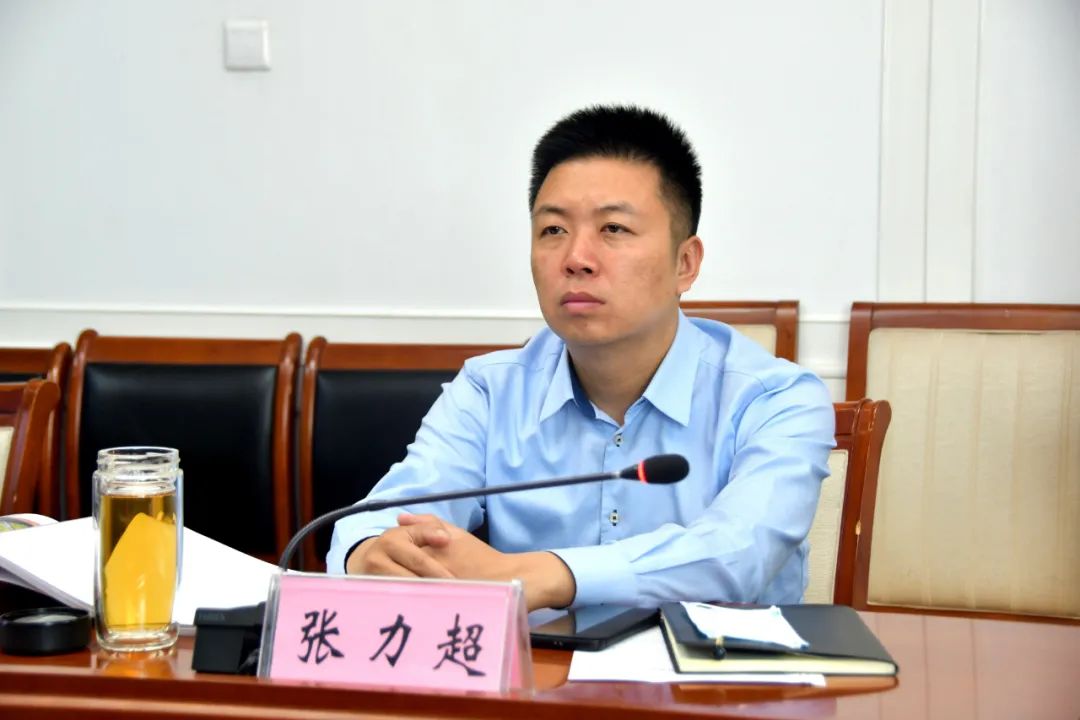 打造精品!县长张力超专题研究溢泉湖环湖生态绿廊绿化提升工作