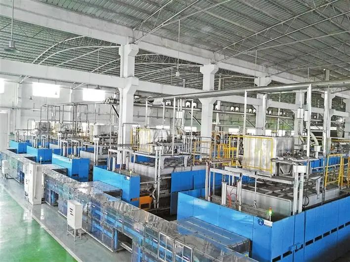 德方纳米不断扩大产能新能源核心材料走红市场2008年7月12日,那是一个