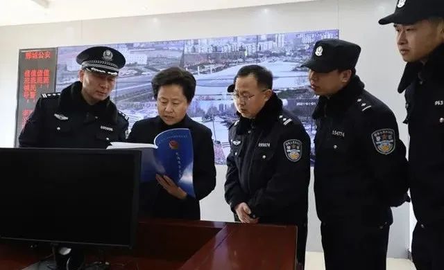 教育整顿局长谈丨樊秀萍坚决打赢从严治警正风肃纪攻坚战