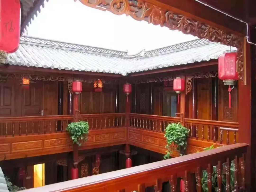 1456万丽江四合院等你来拍