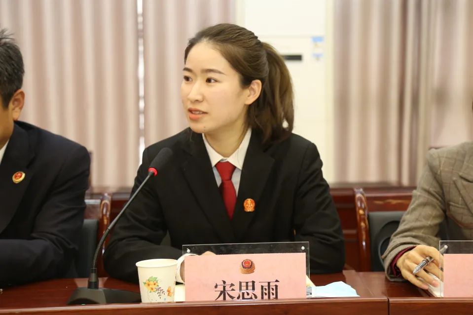 教育整顿开门纳谏体检问诊全市公安机关召开队伍教育整顿第二次征求