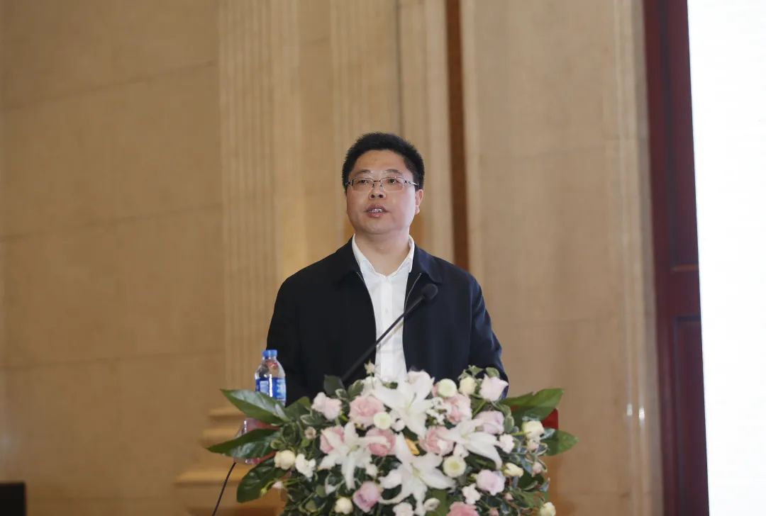 西湖区举办城市社区治理贵州无线电工业学校和服务创新“西湖经验”研讨会