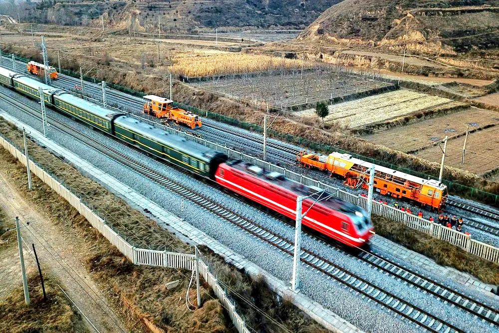 陇海线天兰段集中修圆满收官