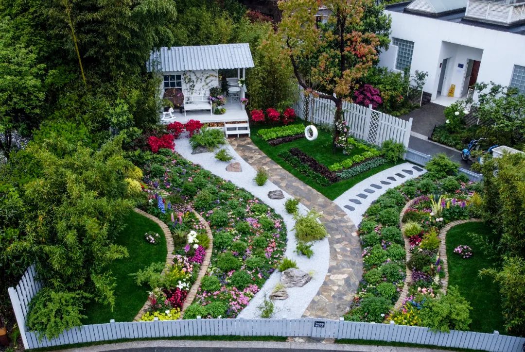 2021上海国际花展主题庭院展区花园时光