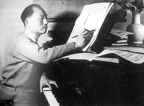 《文艺热搜榜》:五位钢琴家接力演绎圣-桑钢协