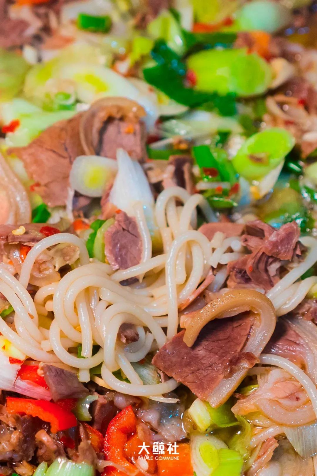 而羊肉粉就是广丰地区的美食名片.