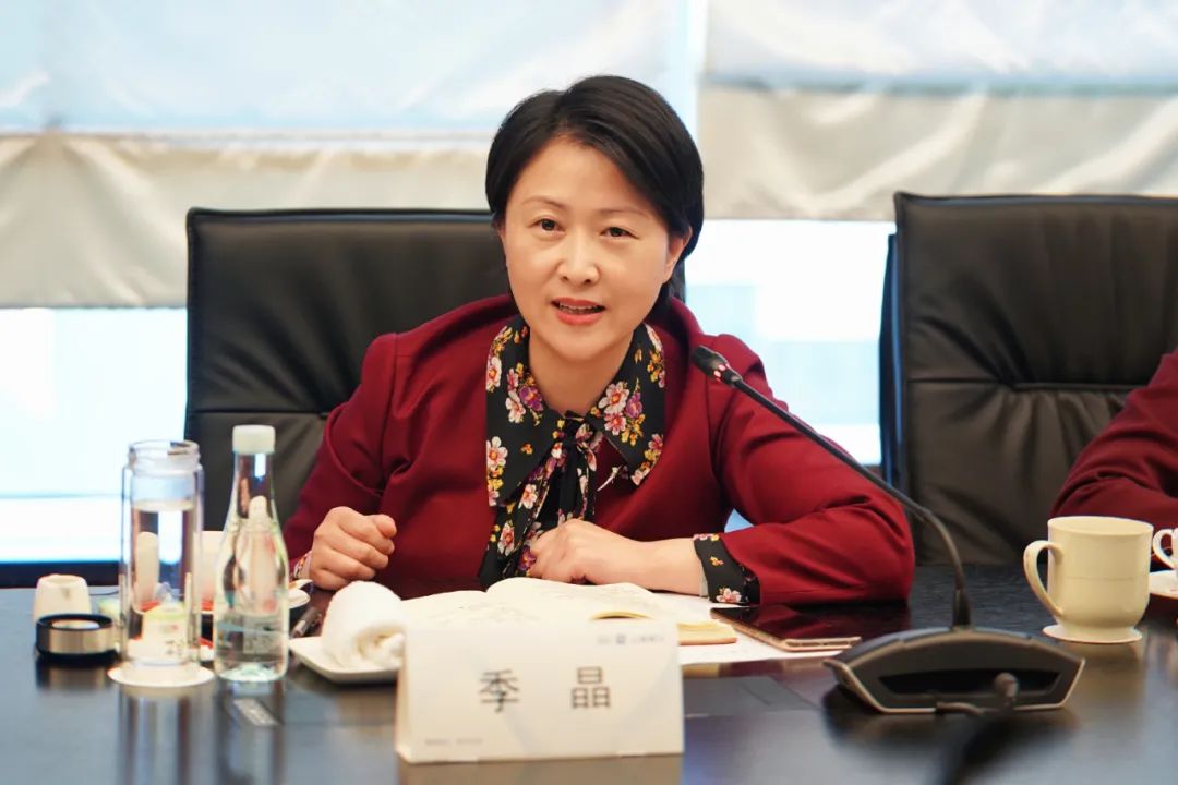 区领导密集拜访在沪金融机构