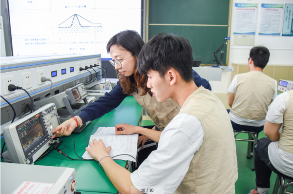 就业率超98% 这所学承德护理职业学院校27年潜心培养大国工匠
