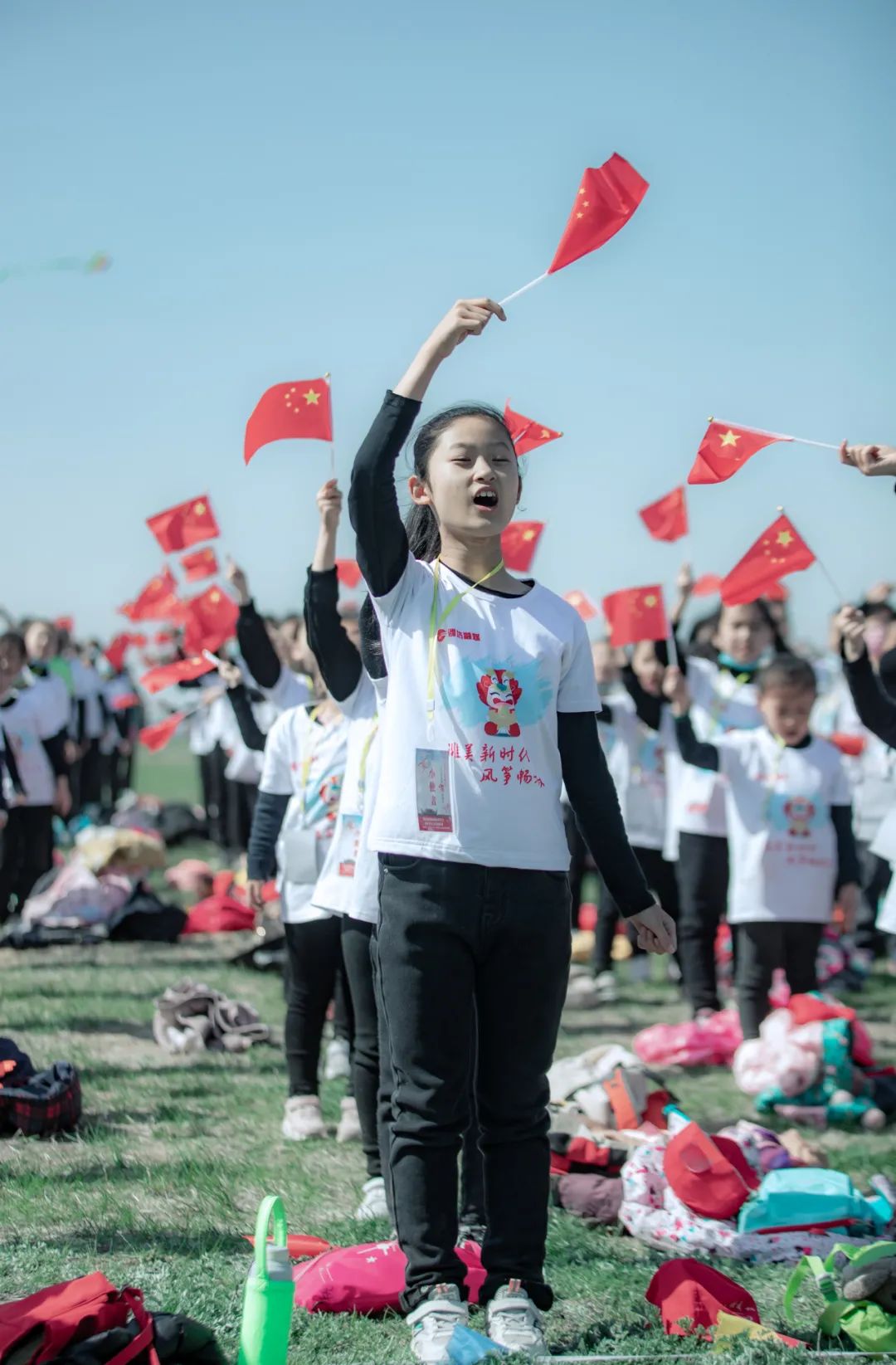 风筝放飞场上这段手指舞火了