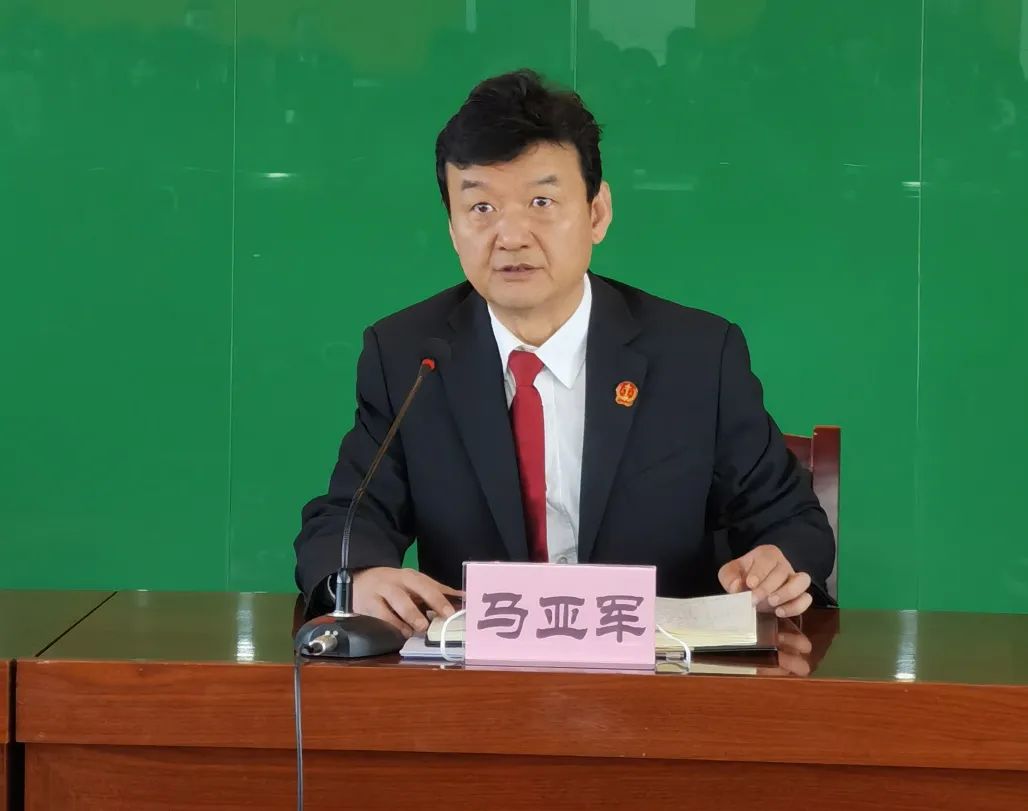 礼泉法院召开队伍教育整顿暨双进工作促进会议