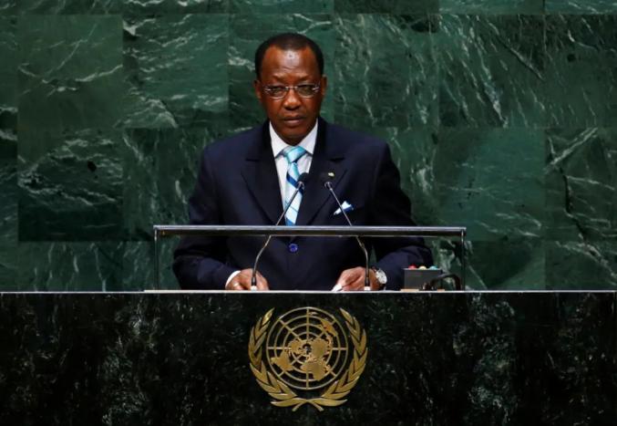 突发一总统在作战前线受伤去世